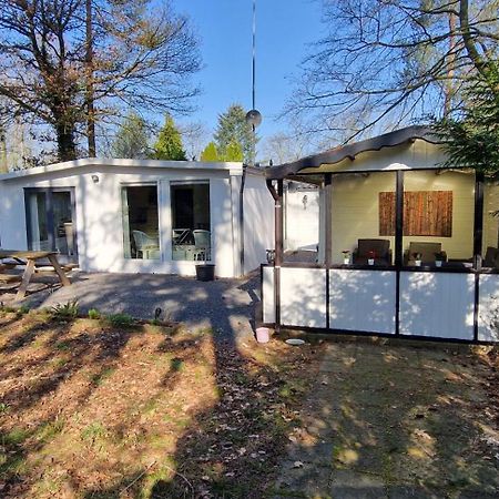 "Dennenhuisje" Op Bospark Ijsselheide Hattemerbroek Luaran gambar